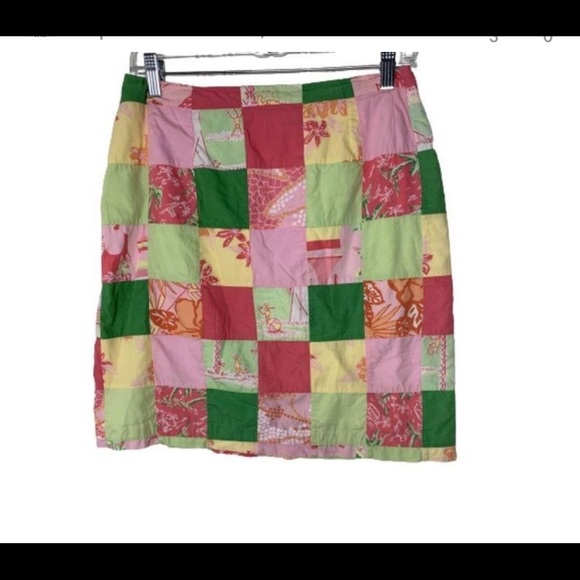 Lilly Pulitzer Resort Patch Above Knee Straight Skirt. - Picture 1 of 3
